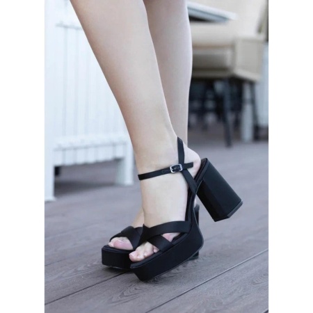 Босоножки TAMARIS 2805042 001